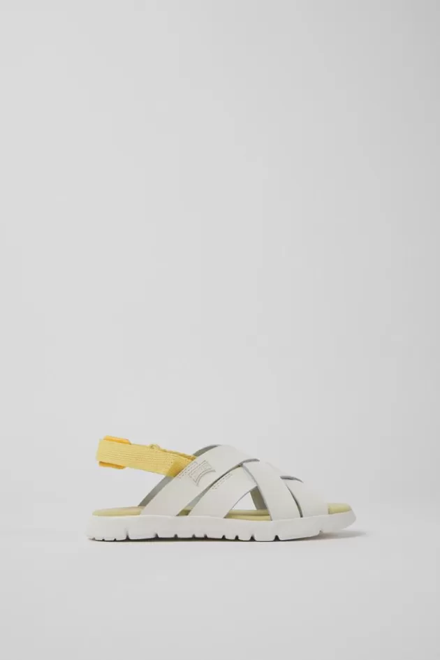 Store Camper Witte Kindersandalen Van Stof En Leer